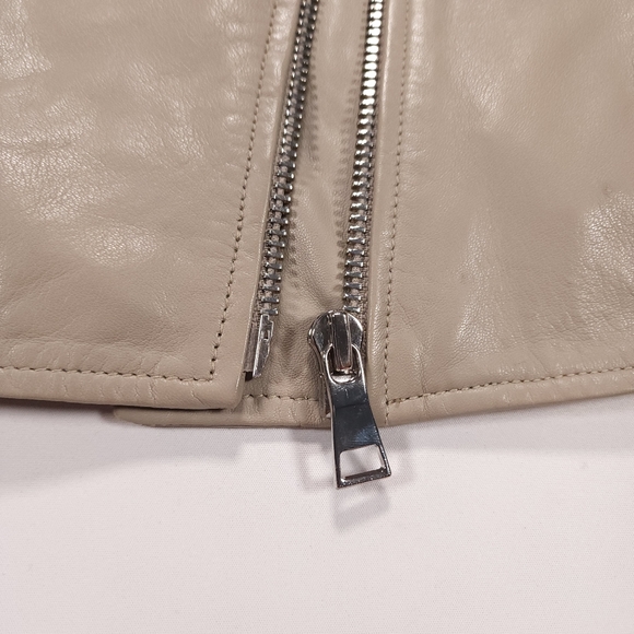 Johnston Murphy Women's Leather Moto Jacket Size Small Light Gray Good Condition - Picture 5 of 14